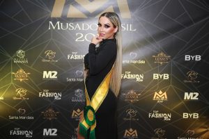 Iara Ferreira - Entrevista - Sexy Clube